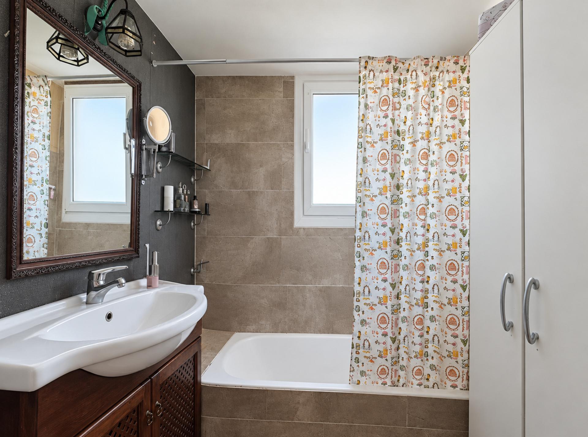 Imagen 17 Piso en venta en Getxo / Calle Bizkerre. Algorta. Getxo.