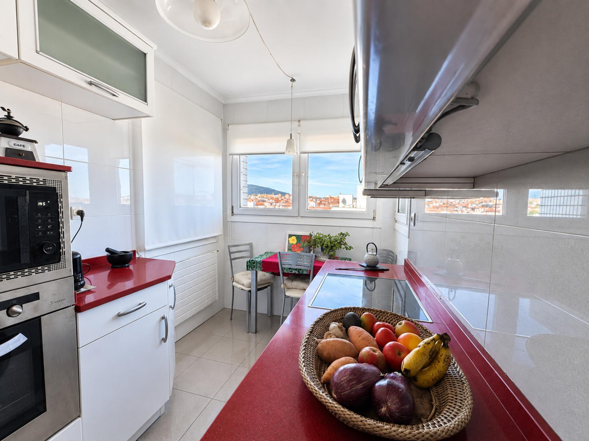 Imagen 13 Piso en venta en Getxo / Calle Bizkerre. Algorta. Getxo.