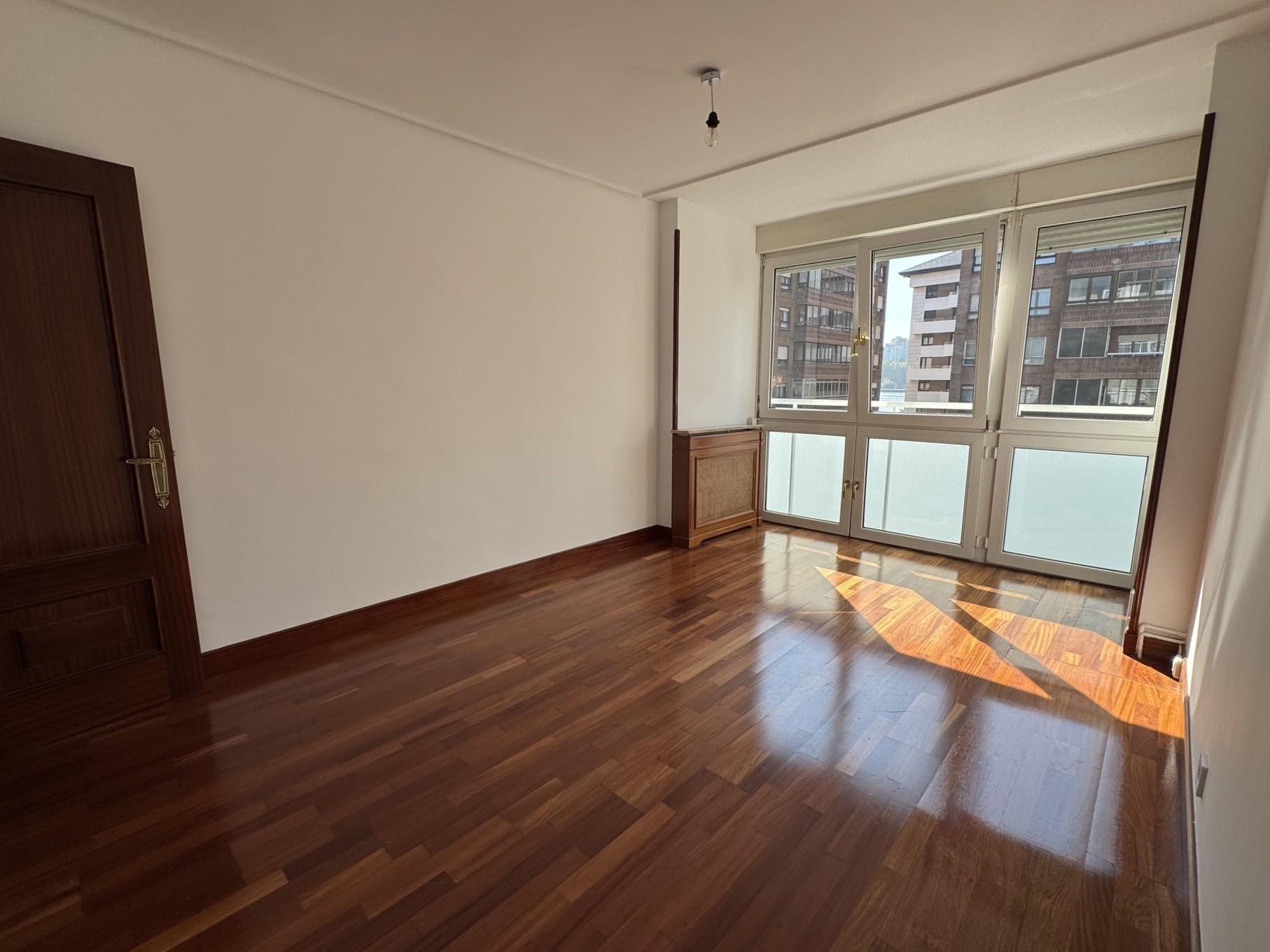 Imagen 5 Piso en venta en Getxo / Santa Ana. Las Arenas. Getxo.