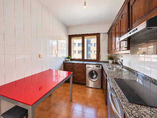 Imagen 1 Inmueble 305852 - Piso en venta en Getxo / Santa Ana. Las Arenas. Getxo.