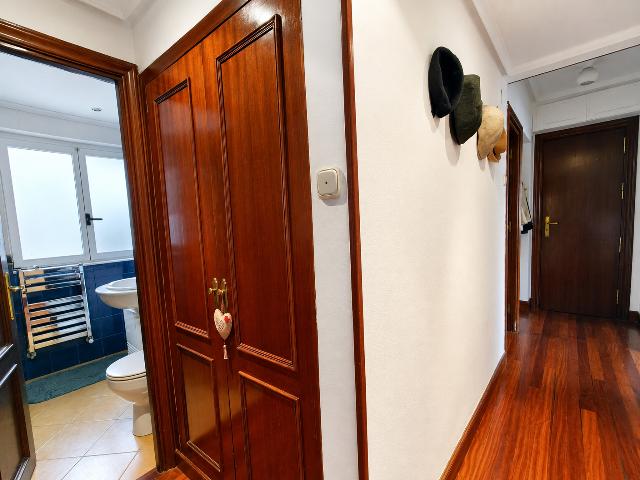 Imagen 20 Inmueble 305853 - Piso en venta en Getxo / Calle Los Puentes. Romo. getxo.
