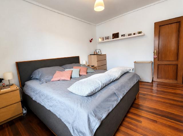 Imagen 4 Inmueble 305853 - Piso en venta en Getxo / Calle Los Puentes. Romo. getxo.
