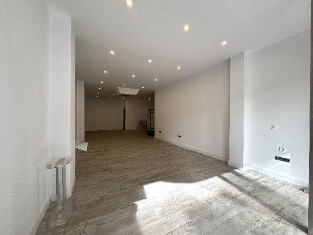 Imagen 5 Inmueble 305996 - Local Comercial en alquiler en Getxo / Calle Ibaigane. las Arenas. Getxo