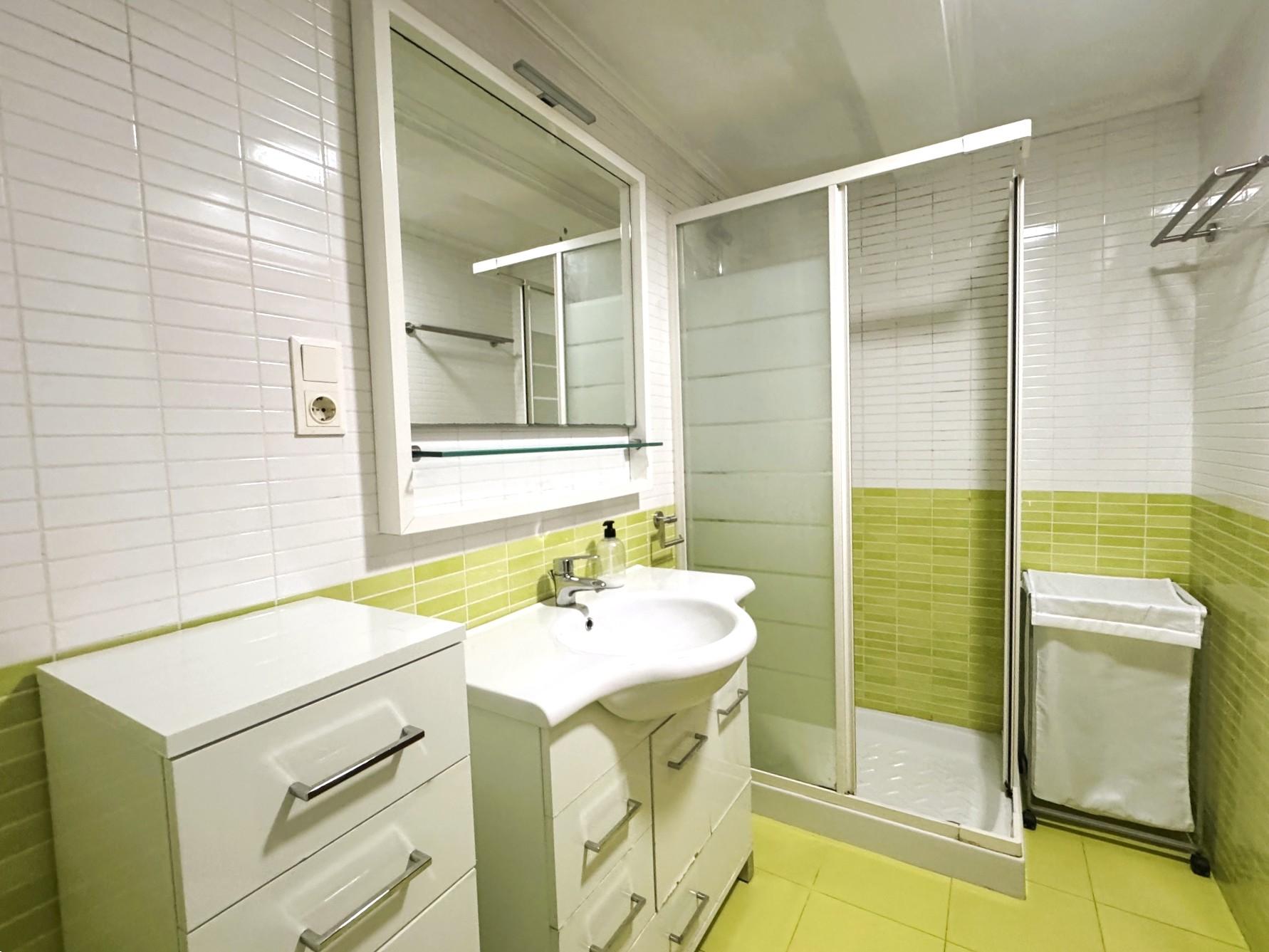 Imagen 27 Piso en venta en Leioa / Avenida Amaia. Romo