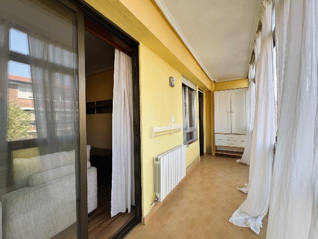 Imagen 16 Inmueble 306566 - Piso en venta en Leioa / Avenida Amaia. Romo