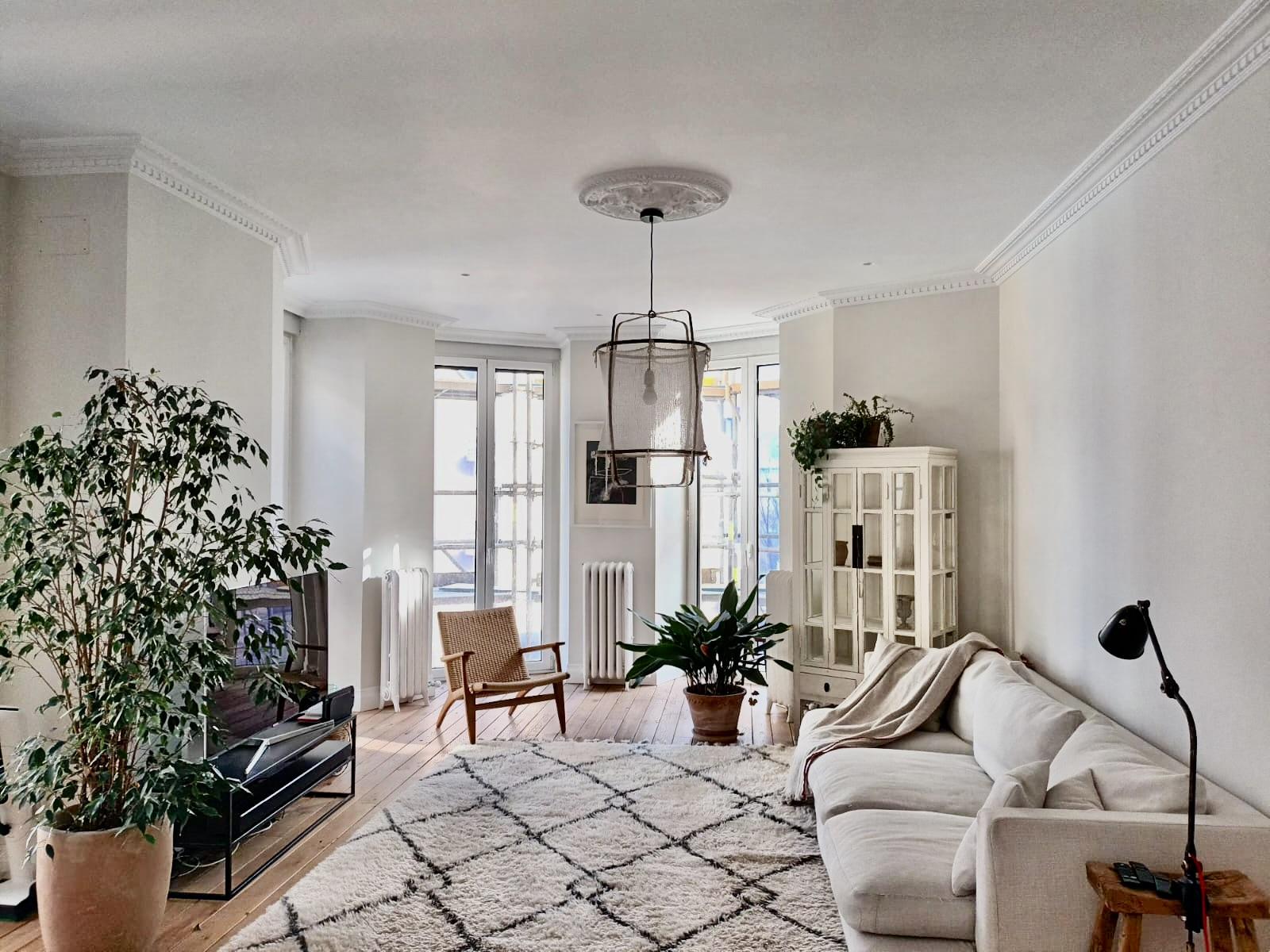 Imagen 1 Piso en venta en Donostia-San Sebastián / Calle Larramendi, centro