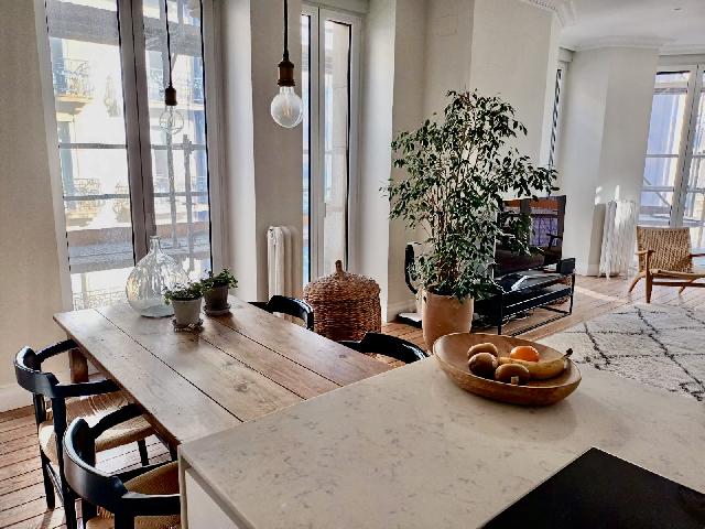 Imagen 7 Inmueble 284123 - Piso en venta en Donostia-San Sebastián / Calle Larramendi, centro