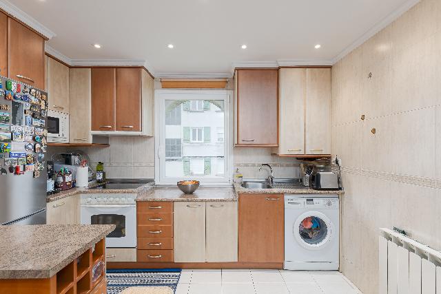 Imagen 4 Inmueble 296766 - Piso en venta en Donostia-San Sebastián / Barrio de Egia, Donostia