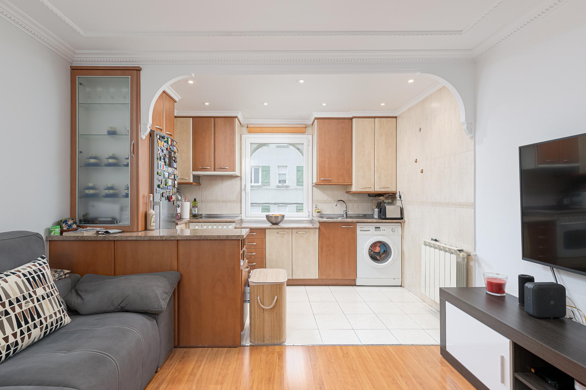 Imagen 2 Piso en venta en Donostia-San Sebastián / Barrio de Egia, Donostia