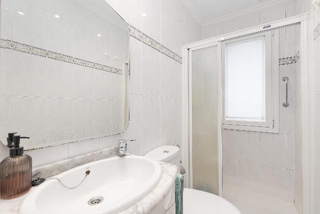 Imagen 20 Inmueble 296766 - Piso en venta en Donostia-San Sebastián / Barrio de Egia, Donostia