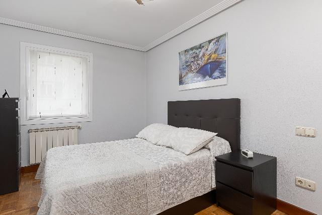 Imagen 8 Inmueble 296766 - Piso en venta en Donostia-San Sebastián / Barrio de Egia, Donostia