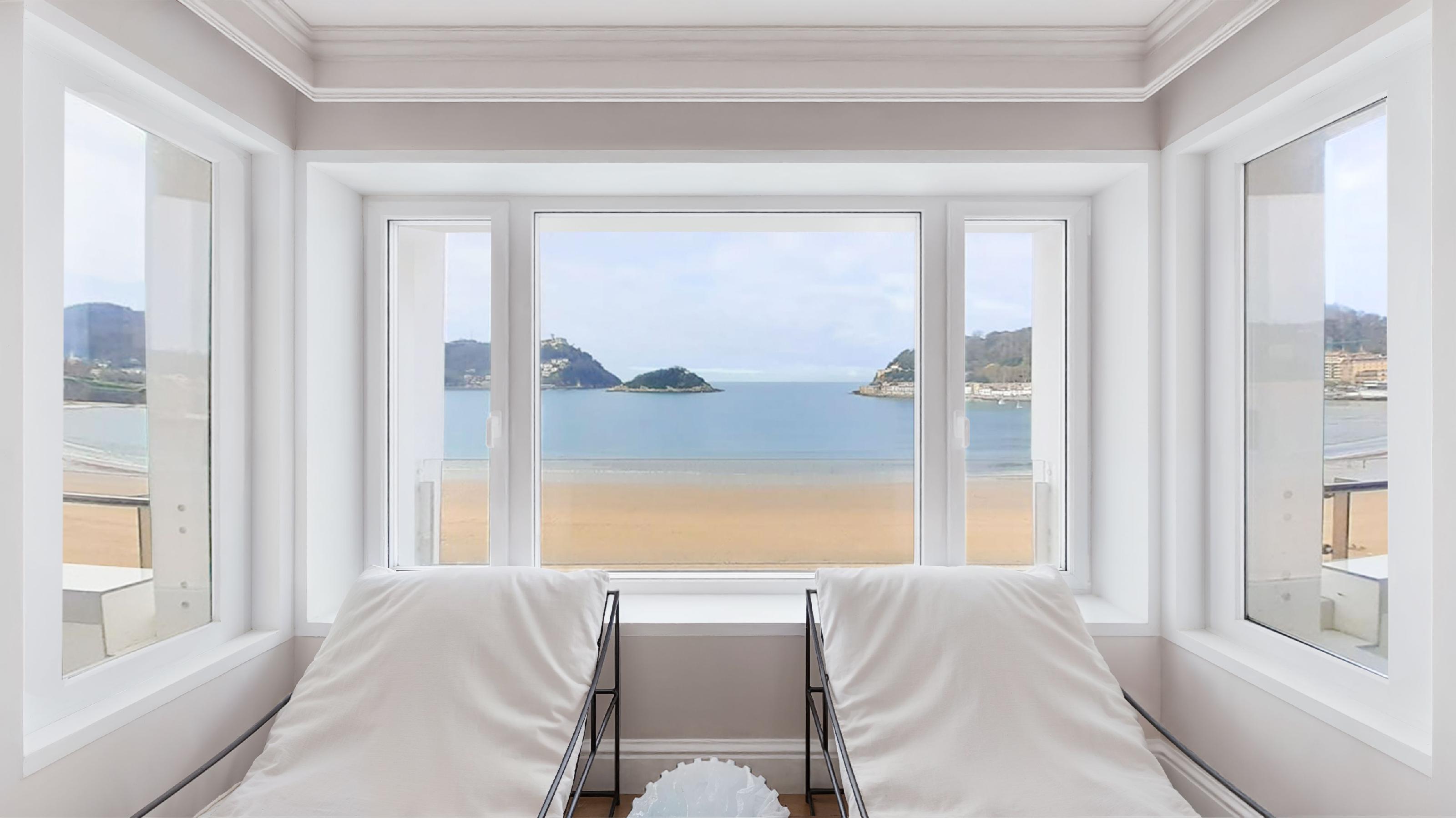 Imagen 2 Piso en venta en Donostia-San Sebastián / Calle Zubieta, a 25m de la Playa de la Concha