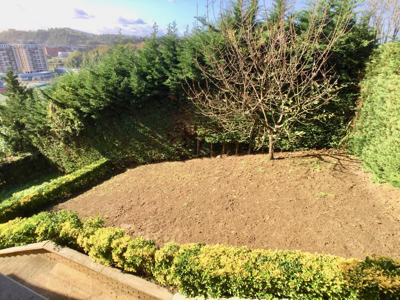 Imagen 9 Casa Pareada en venta en Donostia-San Sebastián / Barrio de Egia, Donostia