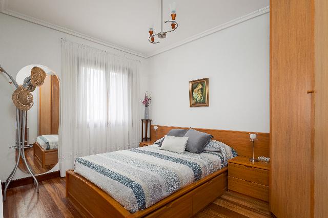 Imagen 8 Inmueble 299708 - Casa en venta en Lasarte-oria / Lasarte, Gipuzkoa