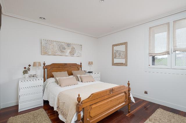 Imagen 12 Inmueble 299708 - Casa en venta en Lasarte-oria / Lasarte, Gipuzkoa