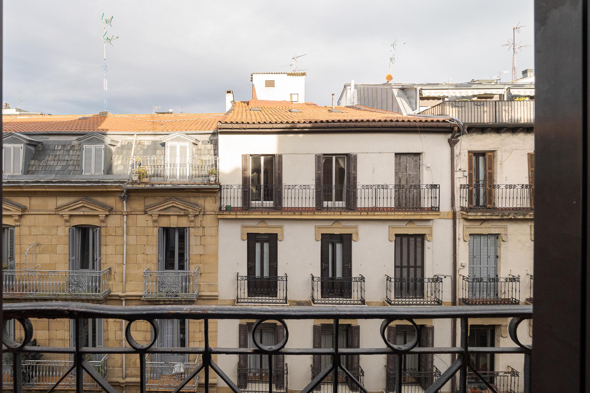 Imagen 4 Piso en venta en Donostia-San Sebastián / Centro, Donostia