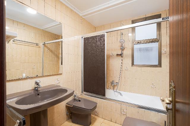 Imagen 20 Inmueble 300185 - Piso en venta en Donostia-San Sebastián / Centro, Donostia