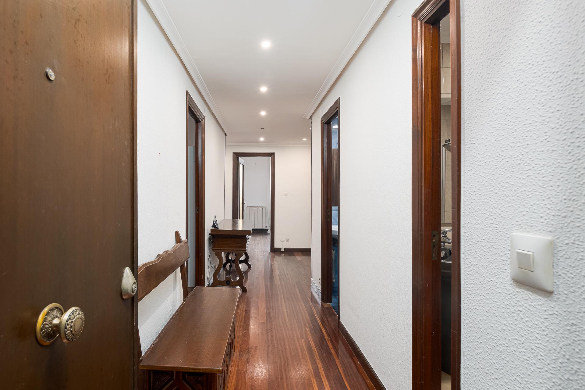 Imagen 1 Piso en venta en Donostia-San Sebastián / Centro, Donostia