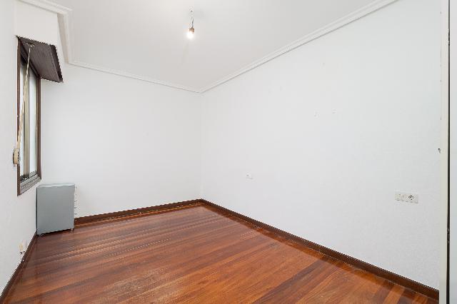 Imagen 15 Inmueble 300185 - Piso en venta en Donostia-San Sebastián / Centro, Donostia