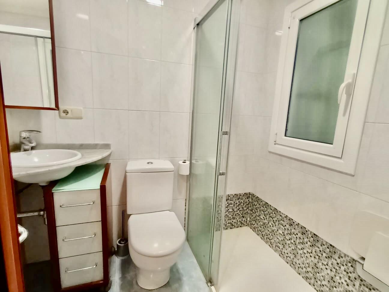 Imagen 16 Piso en alquiler en Donostia-San Sebastián / Calle Bergara, centro
