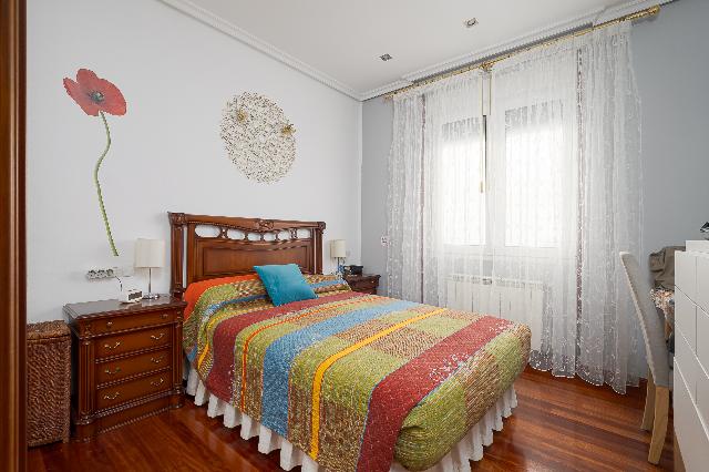 Imagen 4 Inmueble 301998 - Piso en venta en Donostia-San Sebastián / Barrio de Egia, Donostia