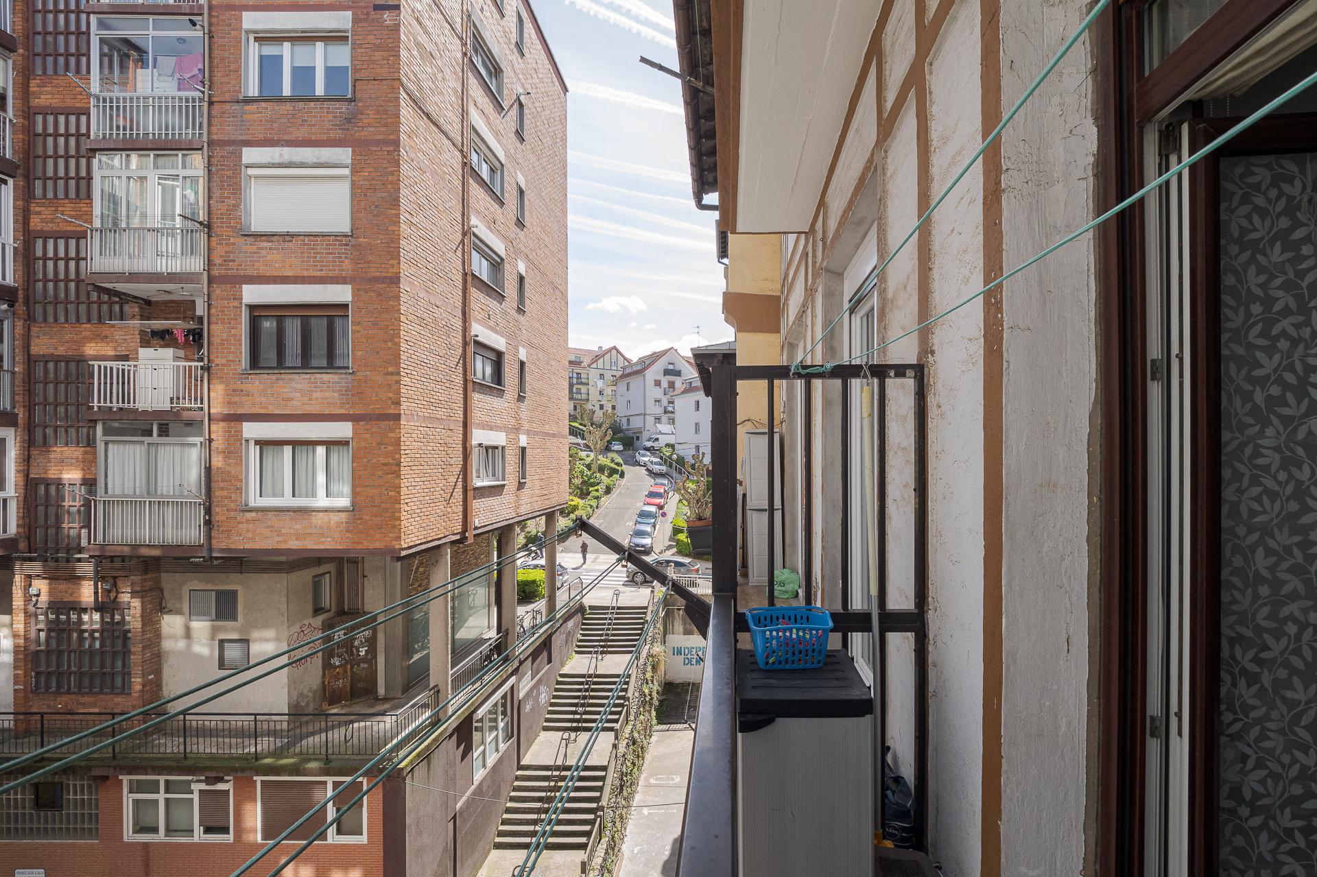 Imagen 21 Piso en venta en Donostia-San Sebastián / Barrio de Egia, Donostia