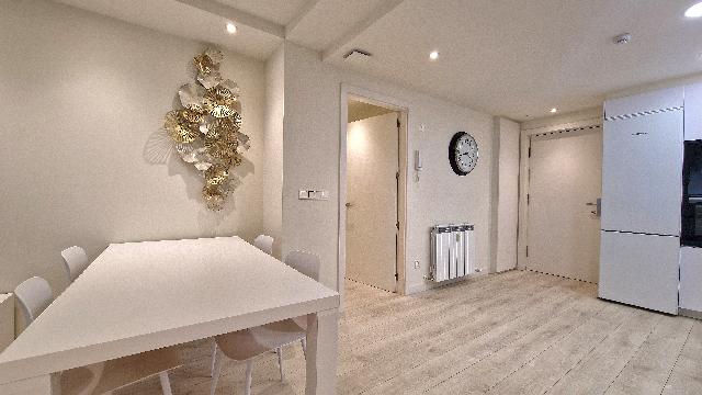 Imagen 5 Inmueble 302113 - Piso en venta en Donostia-San Sebastián / Calle Arrasate, centro