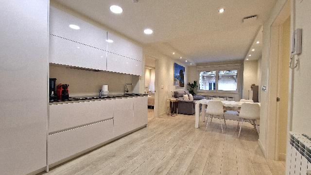 Imagen 10 Inmueble 302113 - Piso en venta en Donostia-San Sebastián / Calle Arrasate, centro