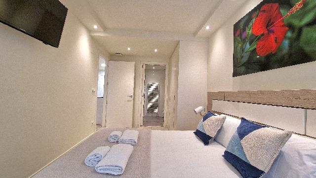 Imagen 17 Inmueble 302310 - Piso en venta en Donostia-San Sebastián / Calle Arrasate, centro