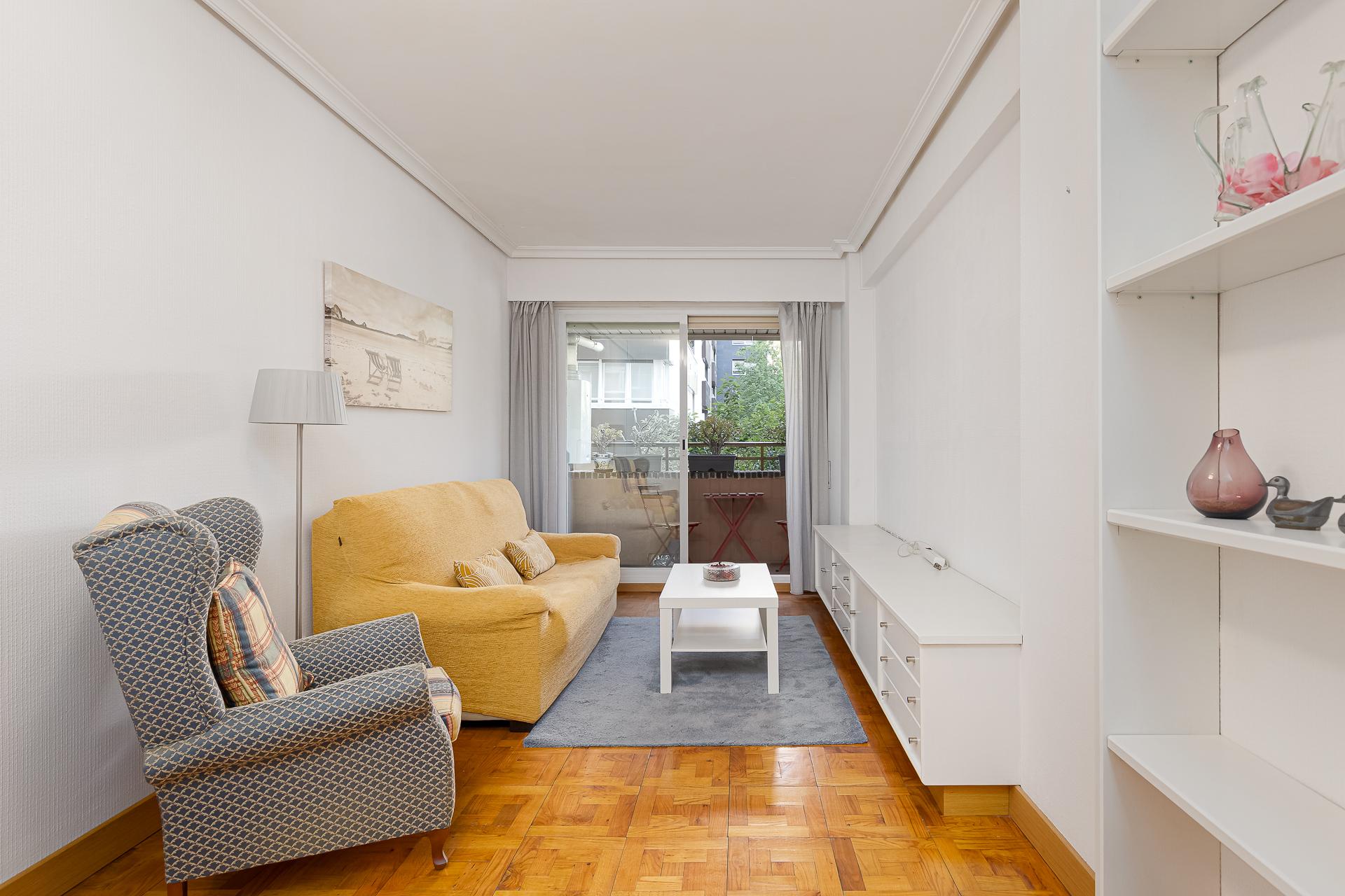 Imagen 3 Piso en venta en Donostia-San Sebastián / José María Salaberria, Amara