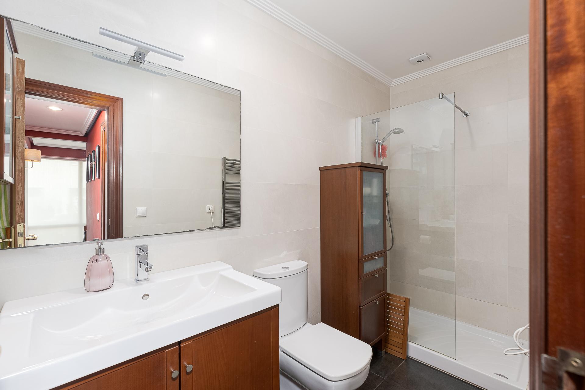 Imagen 22 Dúplex en venta en Donostia-San Sebastián / Aiete, Donostia