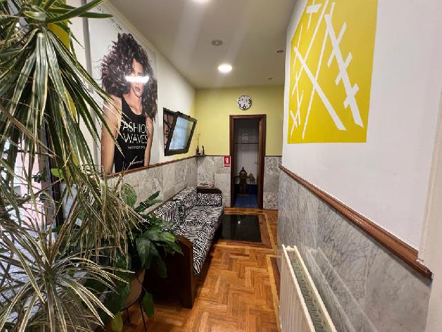 Imagen 3 Inmueble 303409 - Local Comercial en venta en Donostia-San Sebastián / Barrio Intxaurrondo, Donostia