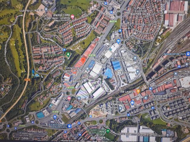 Imagen 12 Inmueble 303765 - Local Industrial en venta en Irun / Avenida Letxumborro, Irún