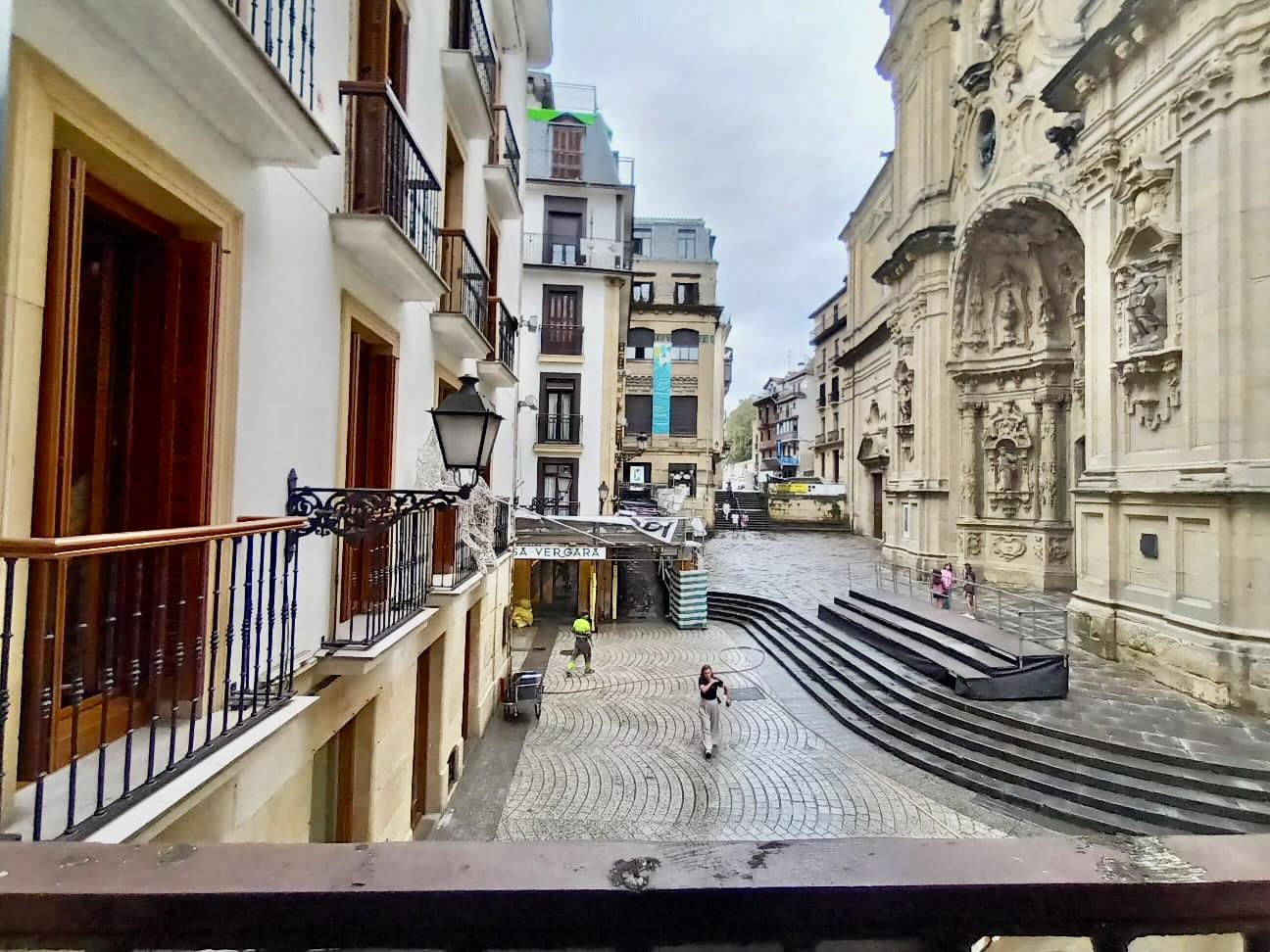 Imagen 2 Piso en venta en Donostia-San Sebastián / Parte Vieja, Donostia