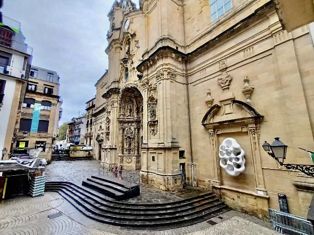Imagen 1 Inmueble 305493 - Piso en venta en Donostia-San Sebastián / Parte Vieja, Donostia