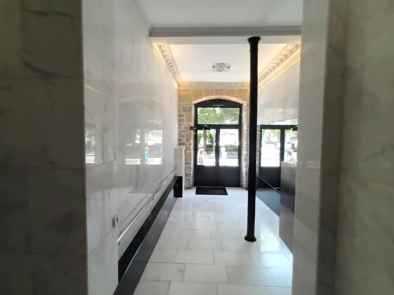 Imagen 12 Piso en venta en Donostia-San Sebastián / Calle Easo, centro