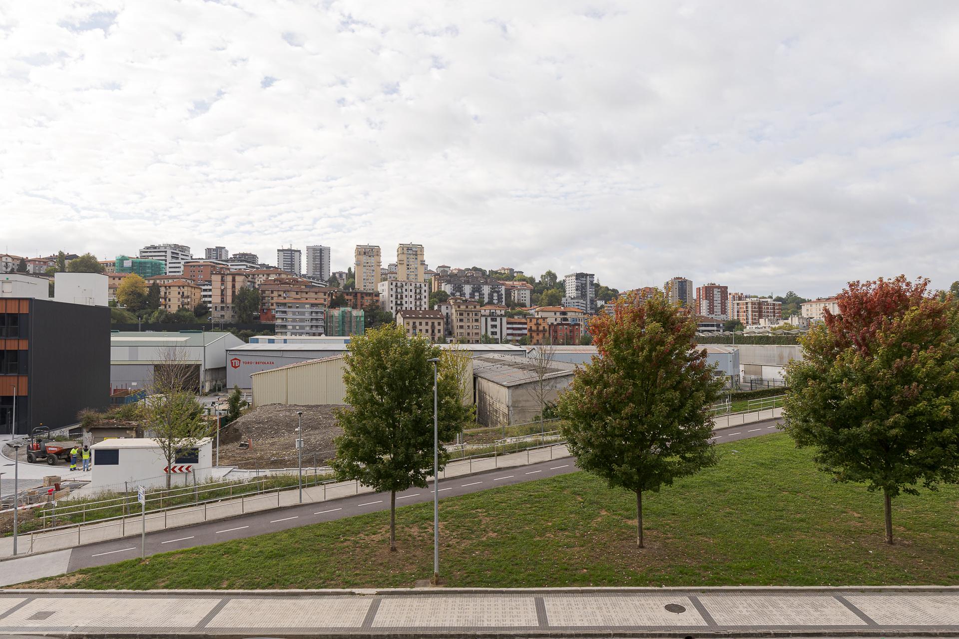 Imagen 15 Piso en venta en Donostia-San Sebastián / Avenida Pasai San Pedro, Donosti