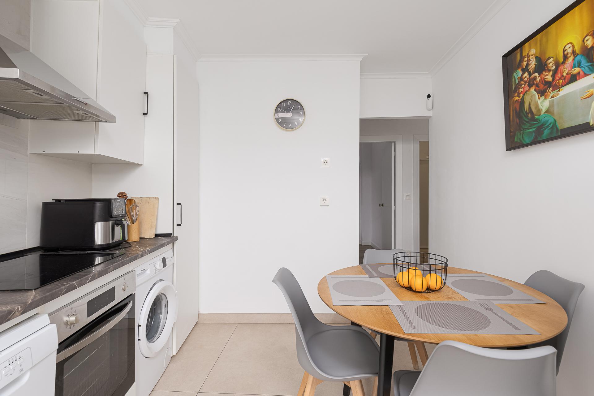 Imagen 4 Piso en venta en Donostia-San Sebastián / Avenida Pasai San Pedro, Donosti