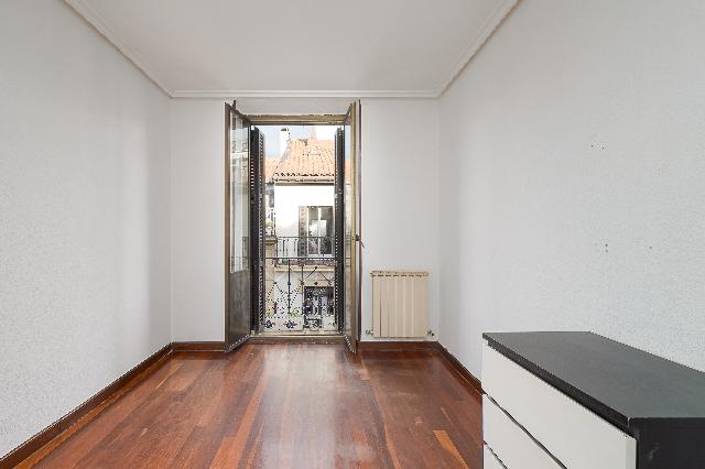 Imagen 9 Inmueble 306253 - Piso en venta en Donostia-San Sebastián / Centro, Donostia
