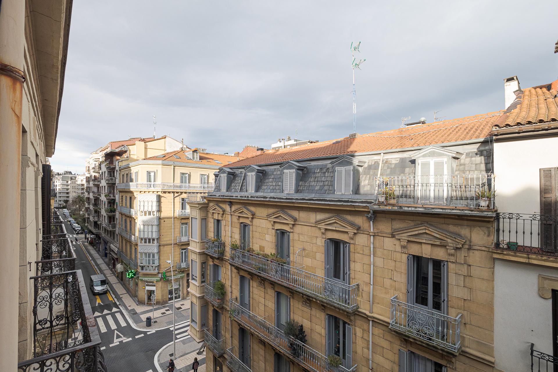 Imagen 12 Piso en venta en Donostia-San Sebastián / Centro, Donostia