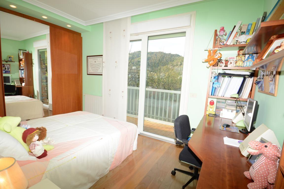Imagen 5 Piso en venta en Donostia-San Sebastián / Barrio del Antiguo, Donostia