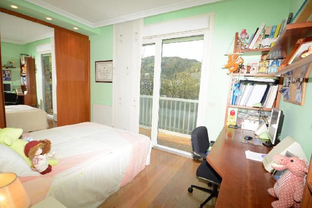 Imagen 5 Inmueble 306808 - Piso en venta en Donostia-San Sebastián / Barrio del Antiguo, Donostia