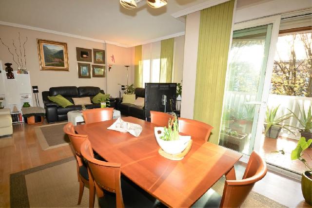 Imagen 3 Inmueble 306808 - Piso en venta en Donostia-San Sebastián / Barrio del Antiguo, Donostia