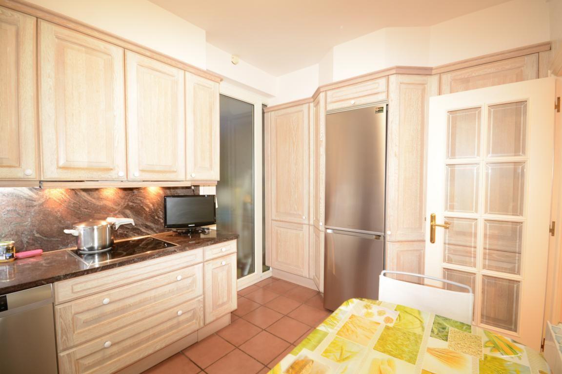 Imagen 11 Piso en venta en Donostia-San Sebastián / Barrio del Antiguo, Donostia