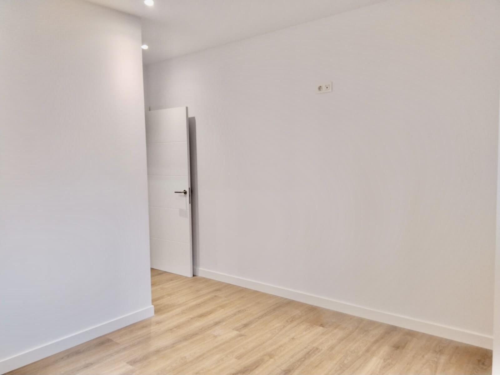 Imagen 5 Piso en venta en Donostia-San Sebastián / Paseo de Herrea, Alza