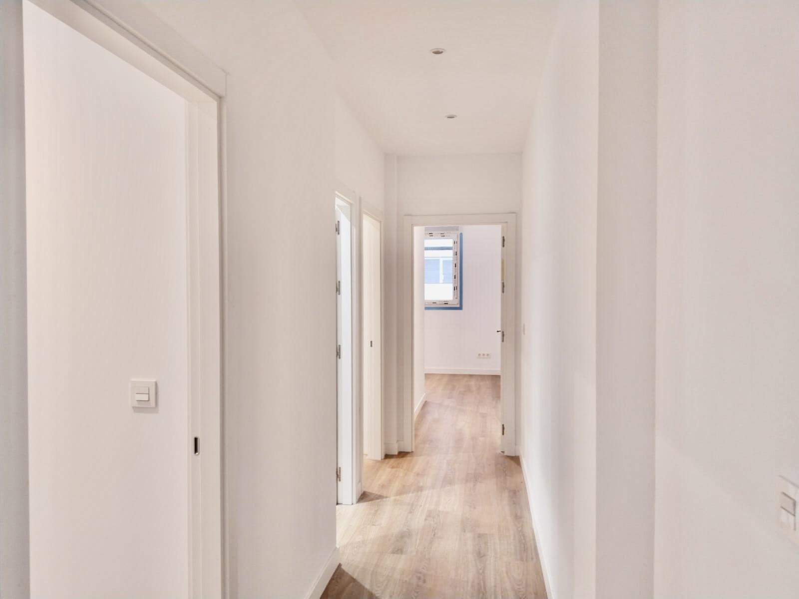 Imagen 3 Piso en venta en Donostia-San Sebastián / Paseo de Herrea, Alza