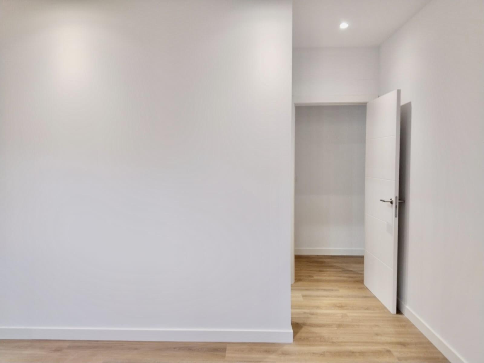 Imagen 10 Piso en venta en Donostia-San Sebastián / Paseo de Herrea, Alza