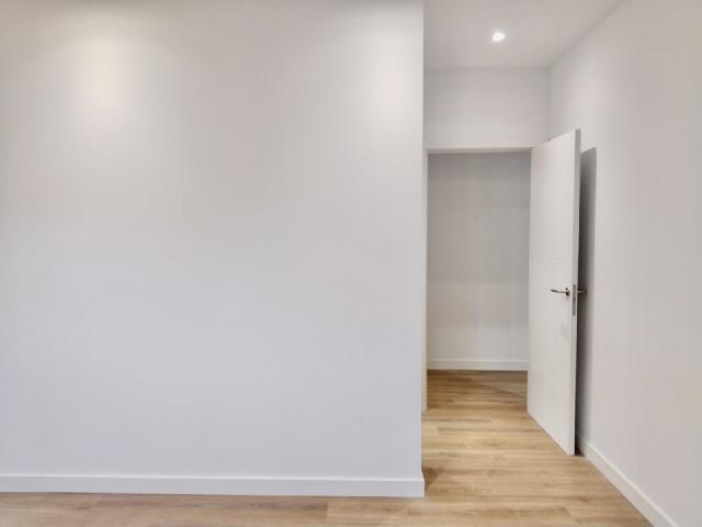 Imagen 10 Inmueble 306912 - Piso en venta en Donostia-San Sebastián / Paseo de Herrea, Alza