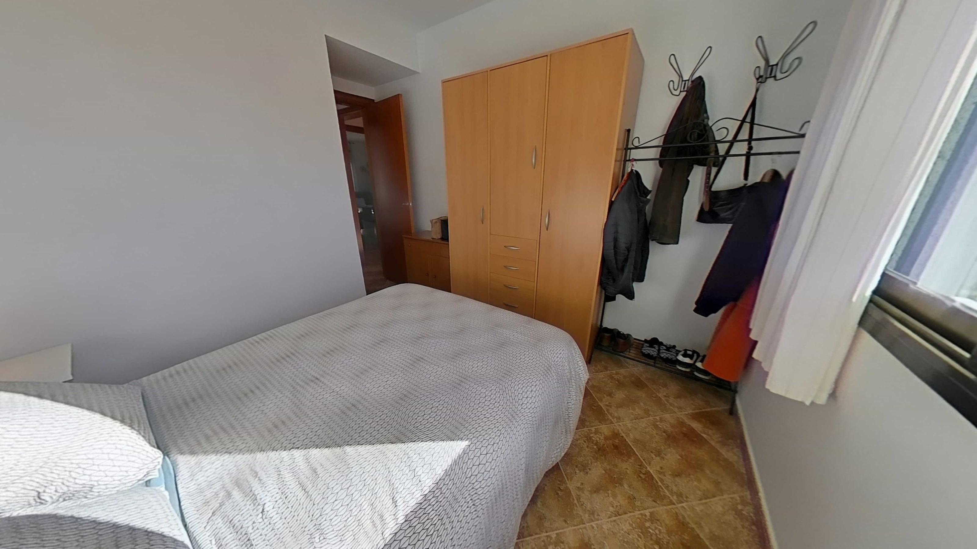 Imagen 16 Casa en venta en Torrelles De Foix / Ubicada en la Avenida principal de Can Coral.