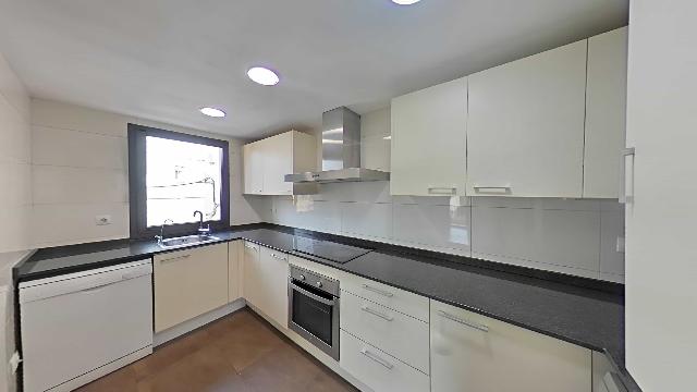 Imagen 15 Inmueble 299544 - Piso en venta en Sant Martí Sarroca / Cerca del consultorio medico 